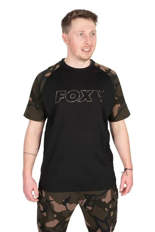 Top cena - Fox Tričko Black / Camo Outline T-Shirt