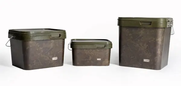 Kbelík na Krmivo Nash Spot On Rectangular Bucket Camo 17L | Nyní k dispozici