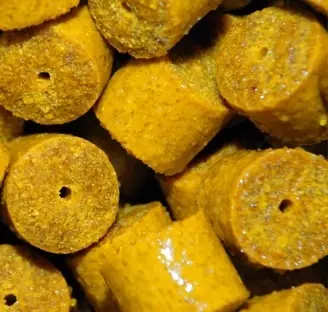 Ihned k objednání - Kukuřičné Pelety LK Baits Corn Pellets 5kg 20mm